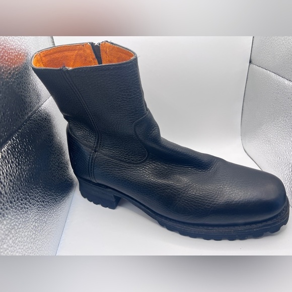 Frye Bowery leather men’s side zip boot, black leather, size 9.5 - Picture 2 of 10